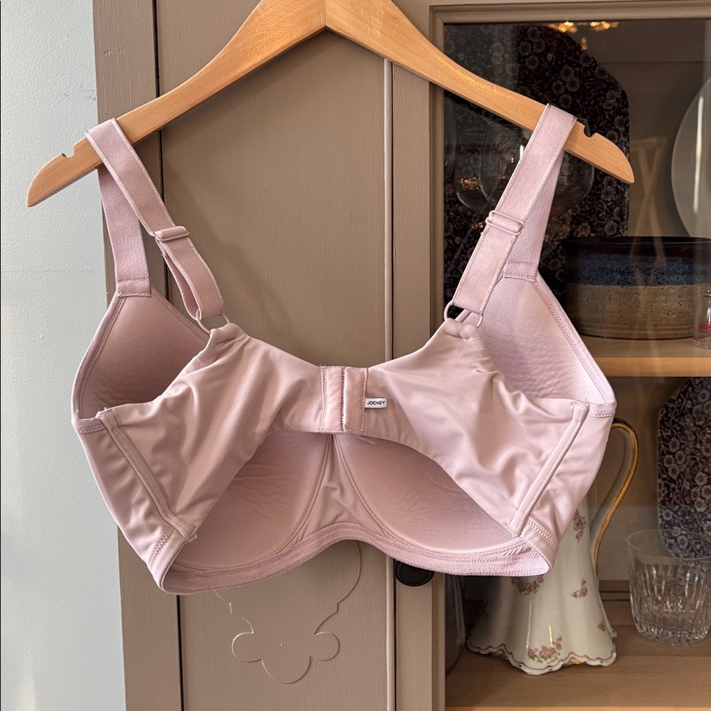 Jockey Smooth & Sleek Full Coverage Wire-free T-Shirt Bra in Pink Haze, 36DD - Picture 4 of 7